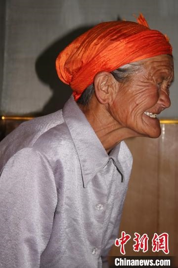 薩仁托婭拍攝的“草原母親”。　薩仁托婭供圖