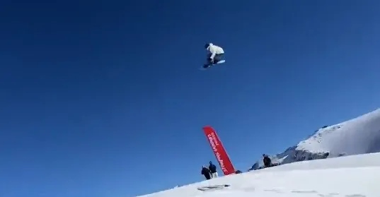 圖片來源：新體育網(wǎng)視頻截圖。