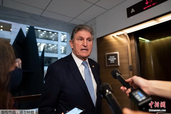 資料圖：美國(guó)民主黨籍參議員曼欽。