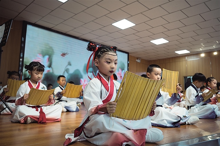 1656486398367663.jpg 00300572565_c8191aef.jpg