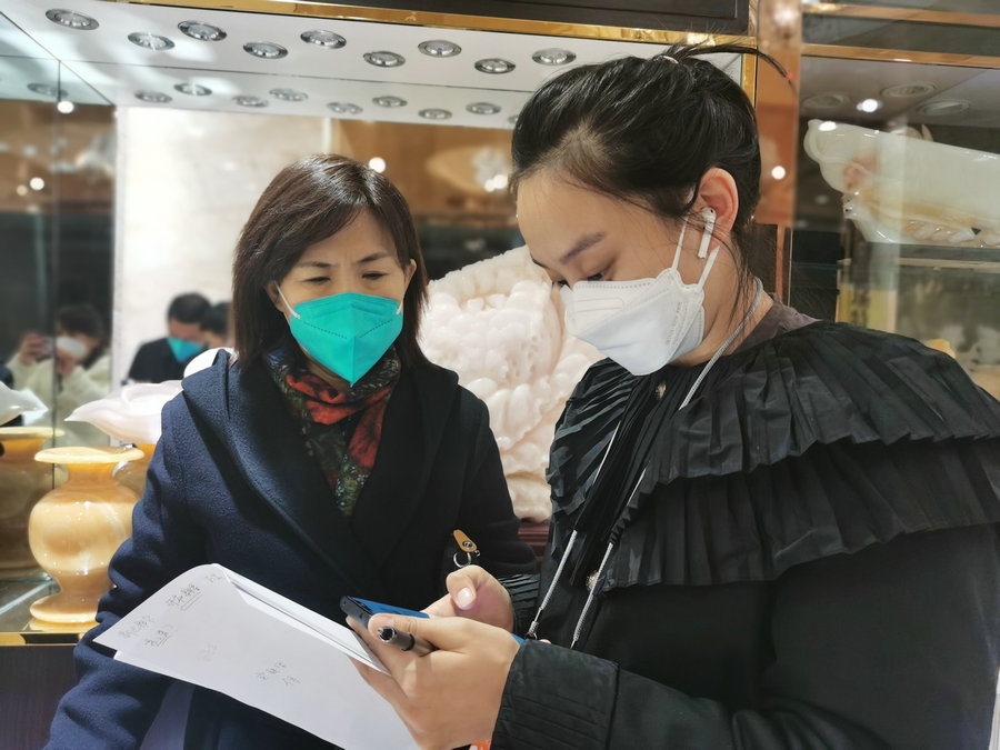 政協(xié)委員報到 自治區(qū)進入“兩會”時間