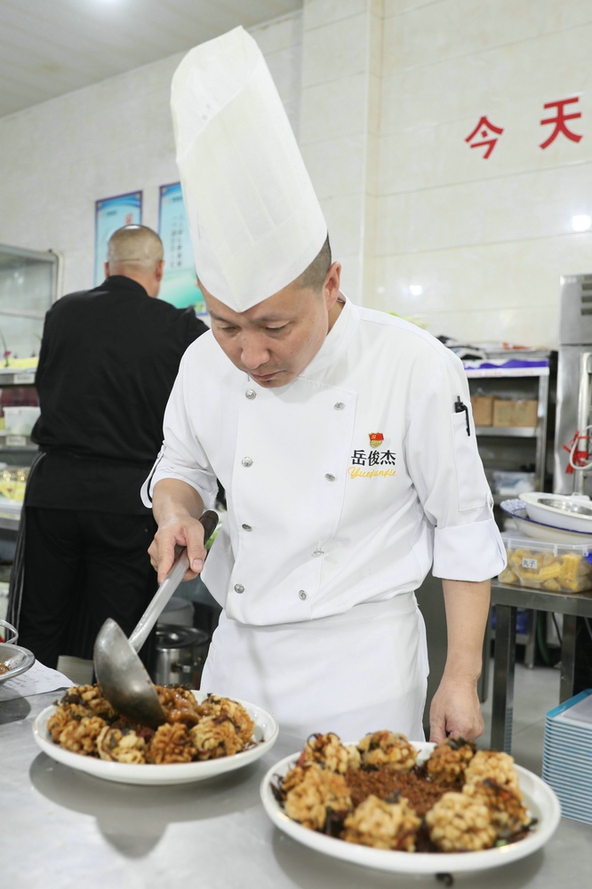 1722098947542501.jpg 7O5A9746.jpg