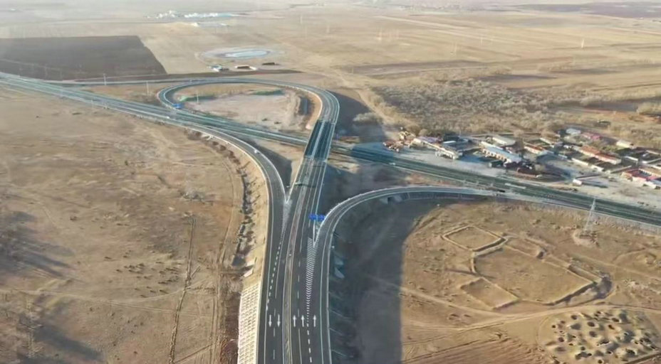 1747724082136169.jpg 通車(chē)1.jpg