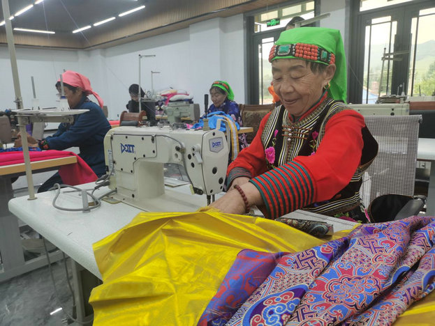 1752024571127201.jpg 右旗3.jpg