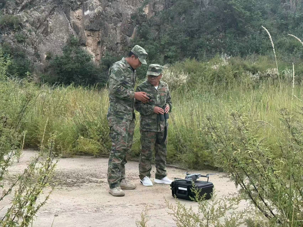 1757578140782446.jpg 155424_692.jpg