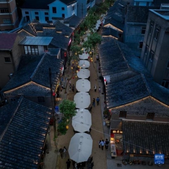 浙江新昌：夜經(jīng)濟(jì)拉動旅游業(yè)發(fā)展