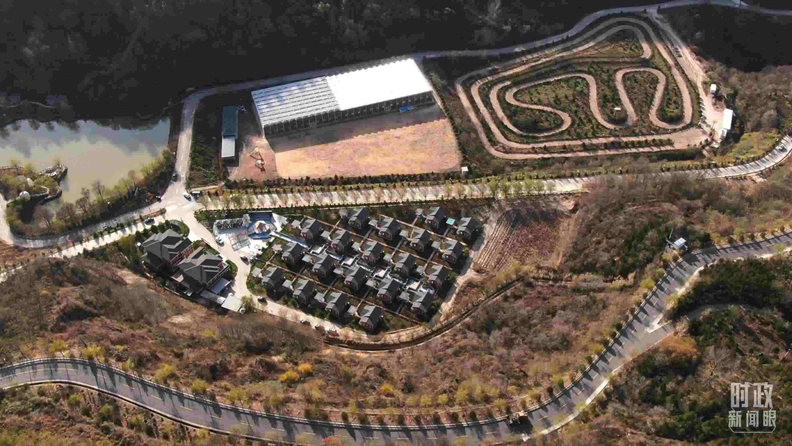 △延安市安塞區(qū)高橋鎮(zhèn)南溝村。2022年10月，總書記曾到這里考察調(diào)研。（總臺(tái)記者劉海濤、錢金庫拍攝）