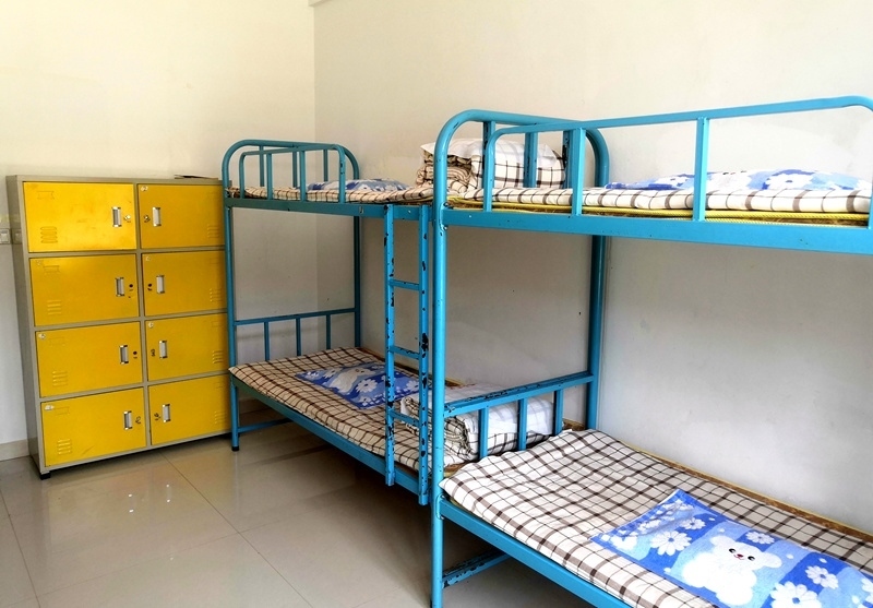 學(xué)生住宿午休的宿舍。人民網(wǎng)記者 孫博洋攝