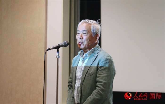 展覽名譽(yù)顧問、日本前文化廳長官青柳正規(guī)致辭。（人民網(wǎng) 許可攝）