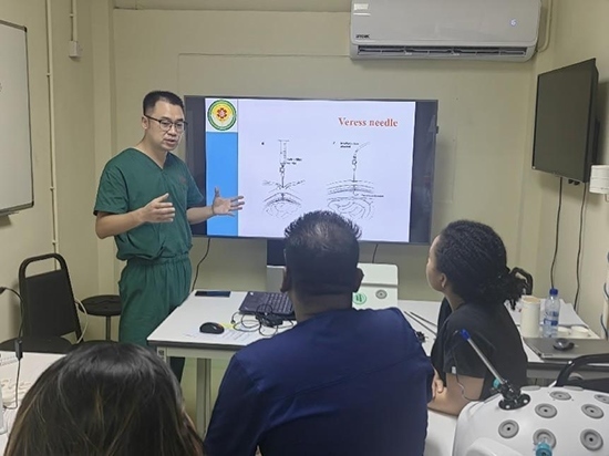培訓(xùn)現(xiàn)場。第18期援圭亞那醫(yī)療隊供圖