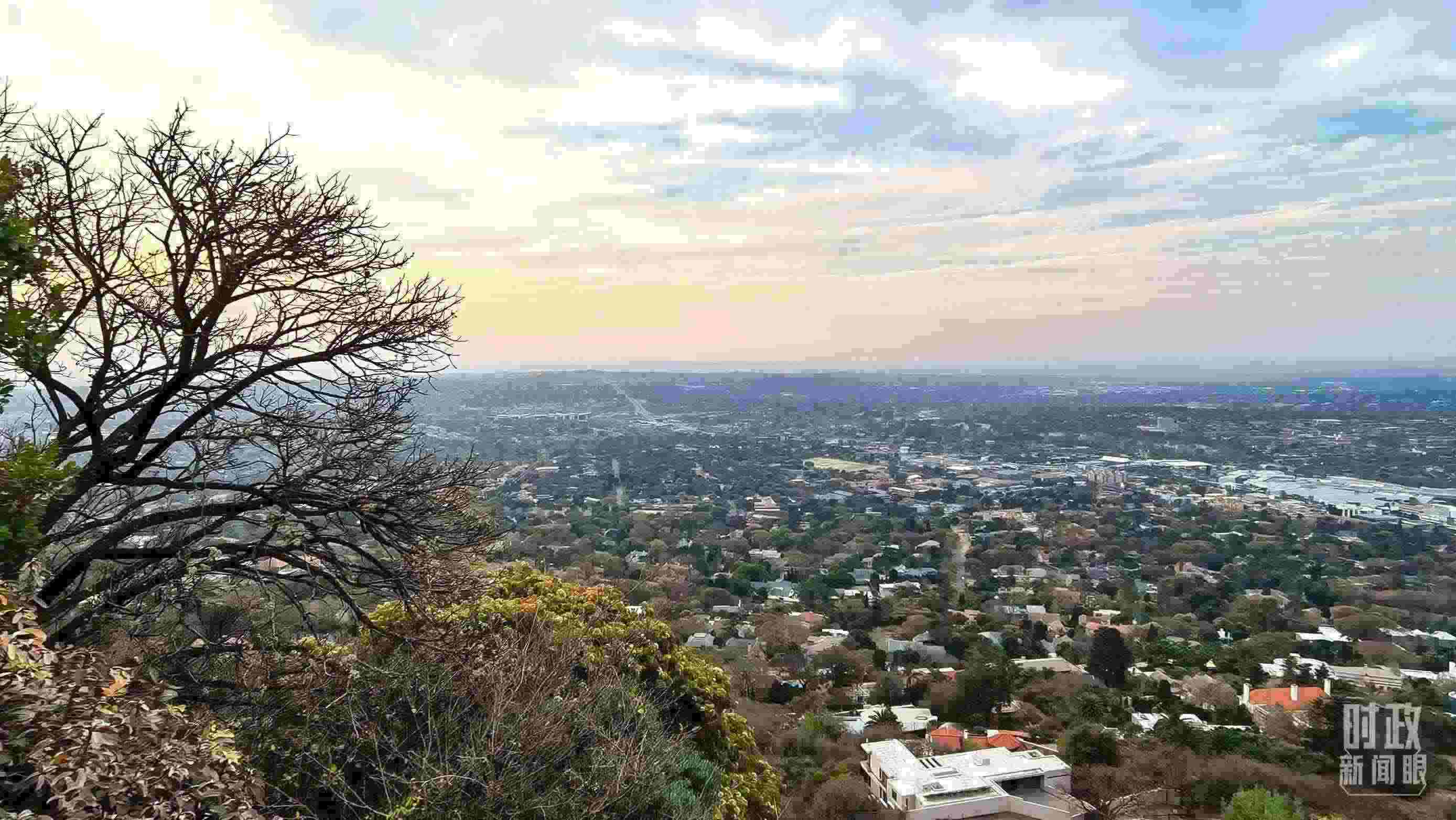 △南非約翰內(nèi)斯堡。（總臺央視記者韓銳拍攝）