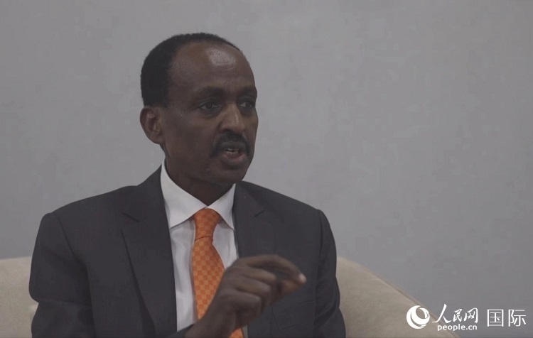 特肖梅·托加接受人民網(wǎng)專訪。人民網(wǎng)記者 劉寧攝