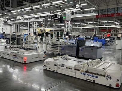 新能源汽車智能生產(chǎn)線。人民網(wǎng) 王紹紹攝