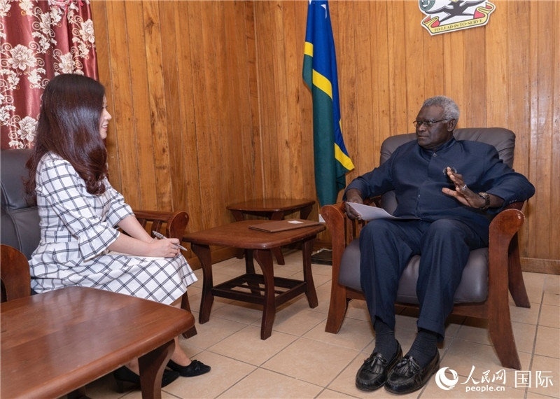 2023年9月14日，所羅門群島總理梅納西·索加瓦雷在首都霍尼亞拉接受人民網(wǎng)記者專訪。人民網(wǎng) 賀吉攝