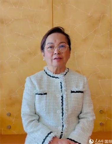 菲律賓前總統(tǒng)阿羅約通過(guò)視頻發(fā)表致辭。人民網(wǎng)記者樊帆 攝