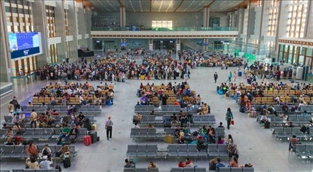 大量旅客乘坐中老鐵路出行。主辦方供圖