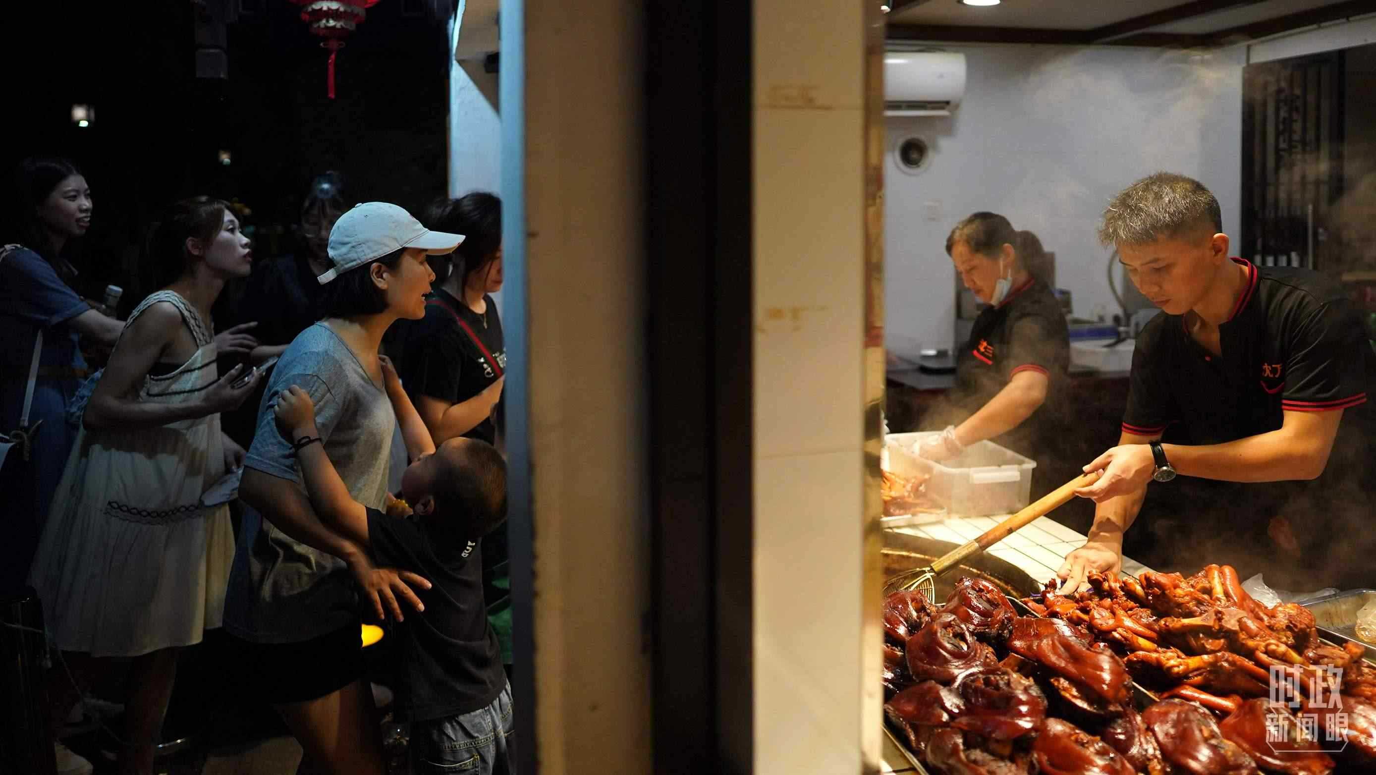 △江蘇省蘇州市平江路。（總臺國廣記者李晉拍攝）