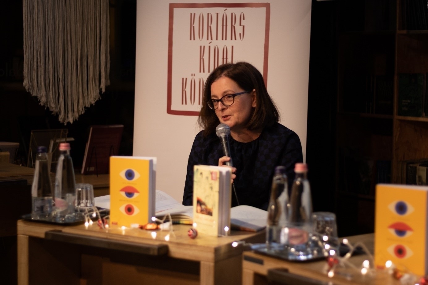 安奈特博士分享讀書(shū)體會(huì)。摩爾多瓦尼·巴爾納巴斯攝