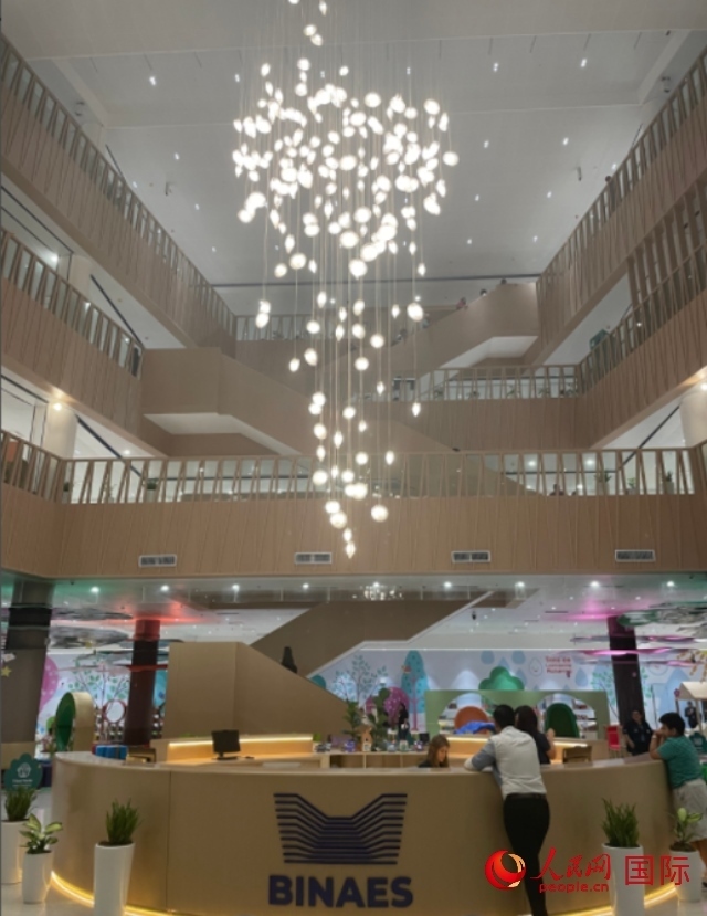 圖為中國援助薩爾瓦多國家圖書館內(nèi)景。 人民網(wǎng)記者 彭敏攝