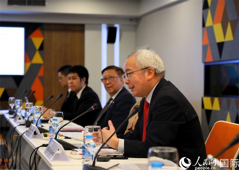 中國國際問題研究院副院長榮鷹致開幕辭。人民網(wǎng)記者 白元琪攝