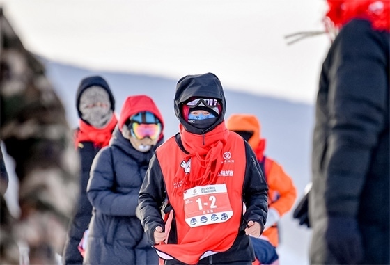 王軍霞在比賽中。主辦方供圖