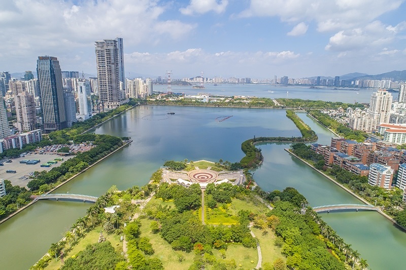 2021年5月15日，廈門，航拍筼筜湖，景色優(yōu)美。