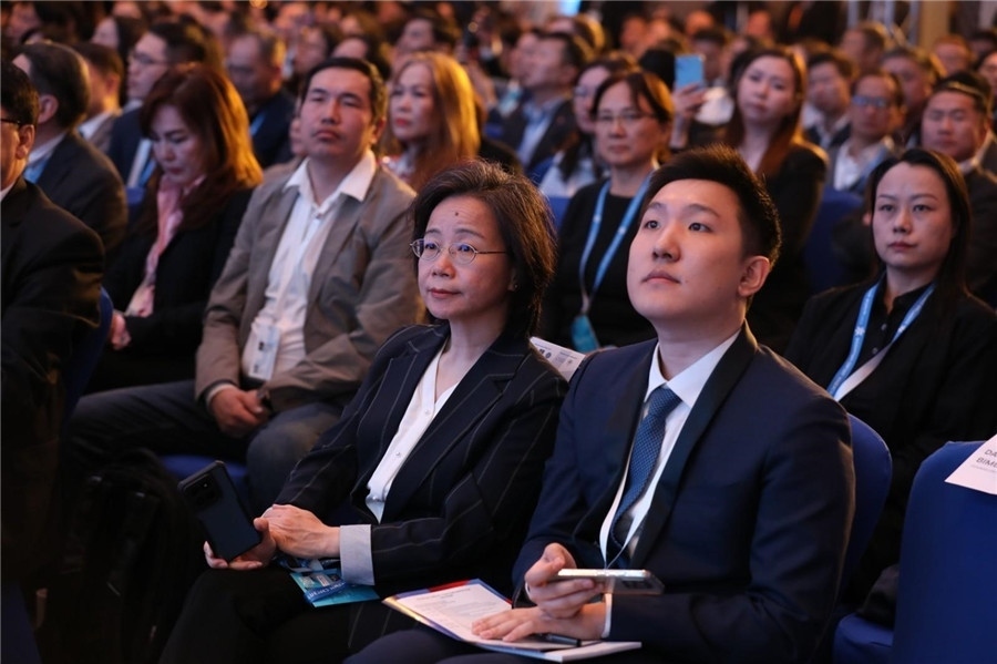 沈敏娟大使出席論壇。蒙政府官網(wǎng)供圖