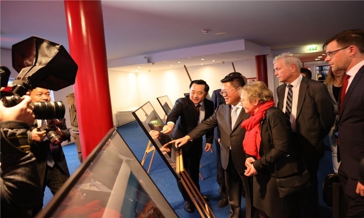 “絲路明珠--杜伊斯堡上海電影周”開幕。依琳攝