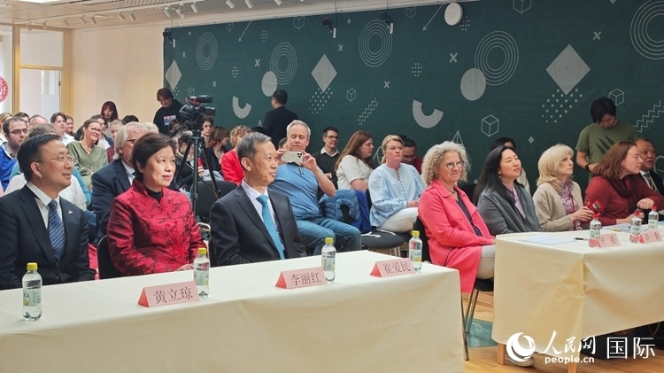 “漢語(yǔ)橋”瑞典賽區(qū)預(yù)選賽現(xiàn)場(chǎng)。人民網(wǎng)記者 殷淼攝