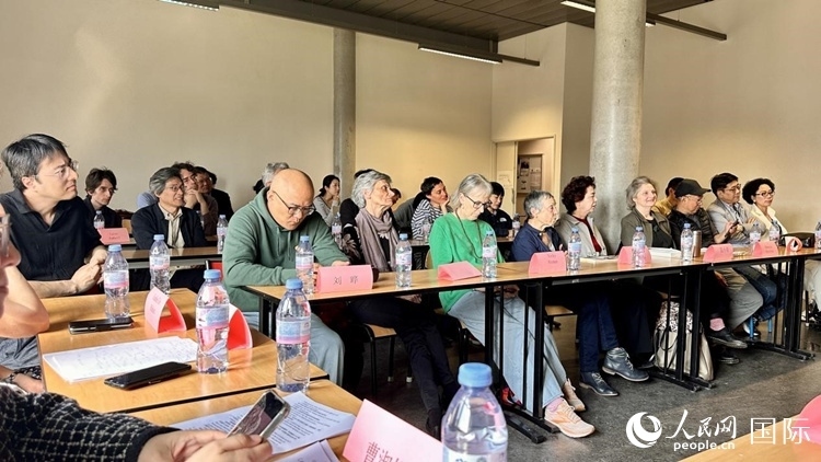 “國際青年文學(xué)共讀”活動(dòng)現(xiàn)場(chǎng)。人民網(wǎng)記者 于超凡攝