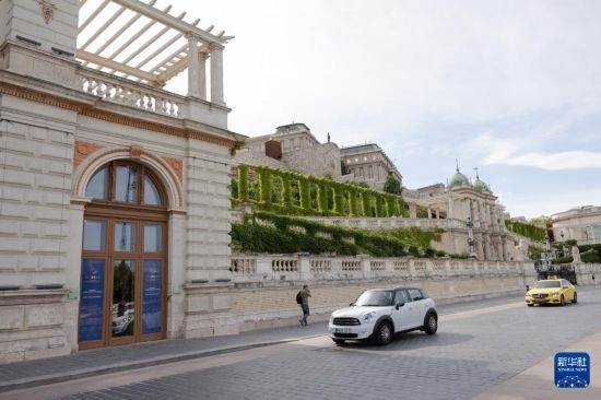 這是7月1日在匈牙利布達佩斯拍攝的匈牙利作為歐盟輪值主席國舉辦系列活動的場地外景。新華社發(fā)（弗爾季·奧蒂洛攝）