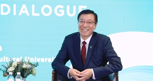 孫其信在2024世界農(nóng)業(yè)科技創(chuàng)新大會首場大咖對話上發(fā)言。中國農(nóng)業(yè)大學(xué)供圖