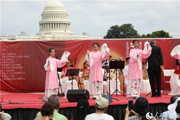 2、在華盛頓中國文化節(jié)活動上，還進行了豐富多樣的中國文化演出。 人民網(wǎng)記者 李志偉攝