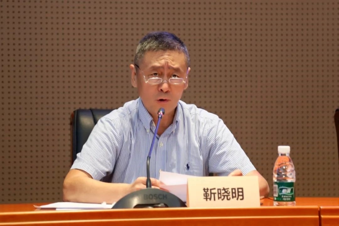 科技外交專家委員會主任委員、科技部國際合作司原司長靳曉明致辭。主辦方供圖