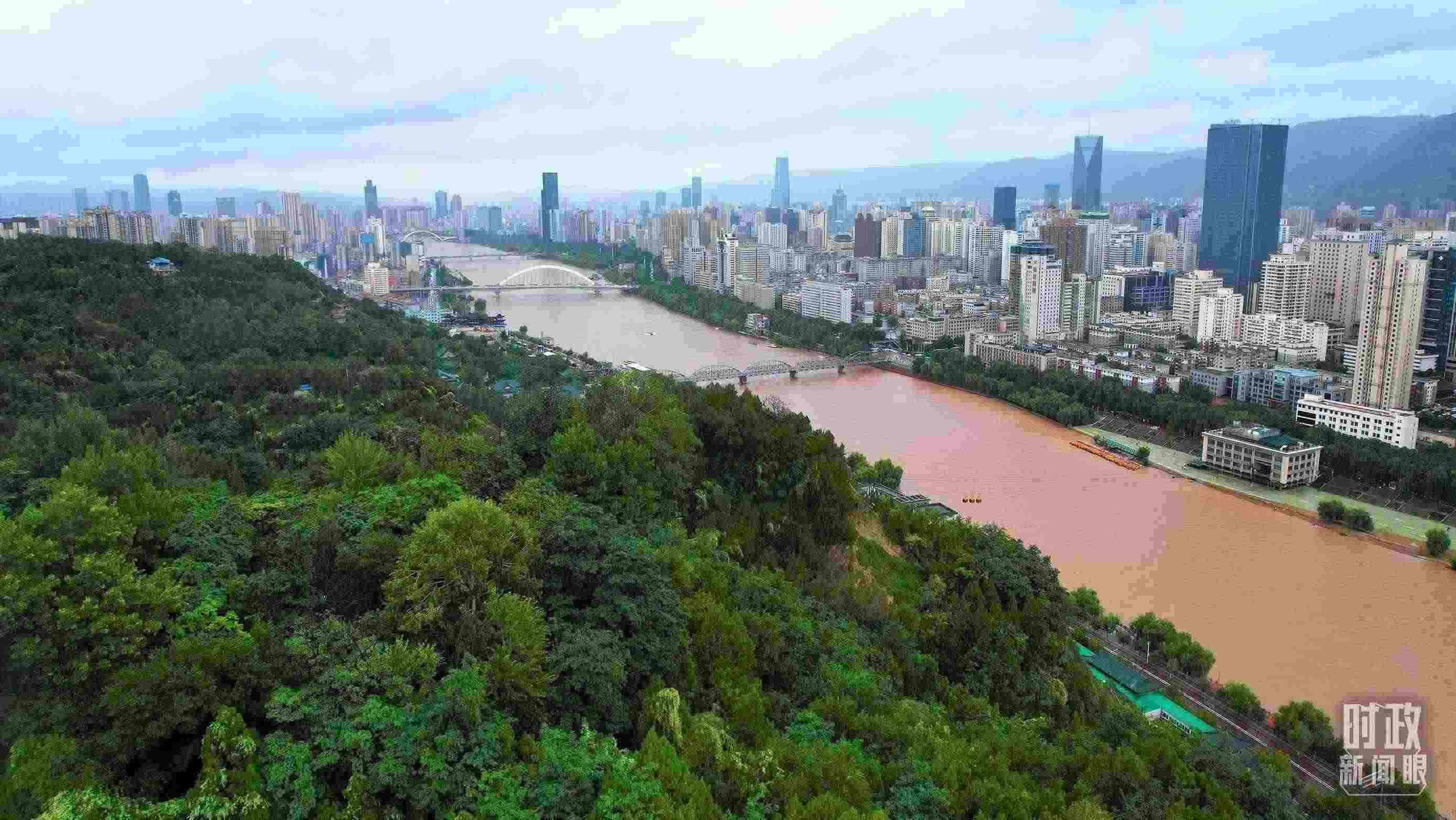 △黃河蘭州段。（總臺央視記者范凱拍攝）