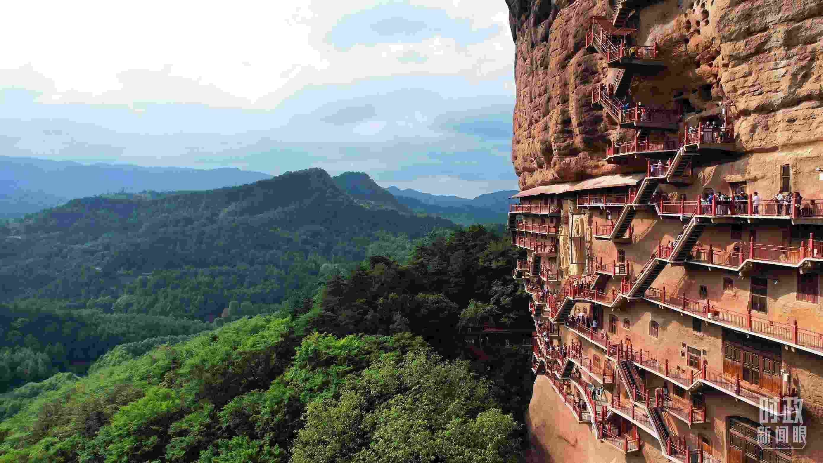 △ 麥積山石窟。（總臺記者馬凌峰拍攝）