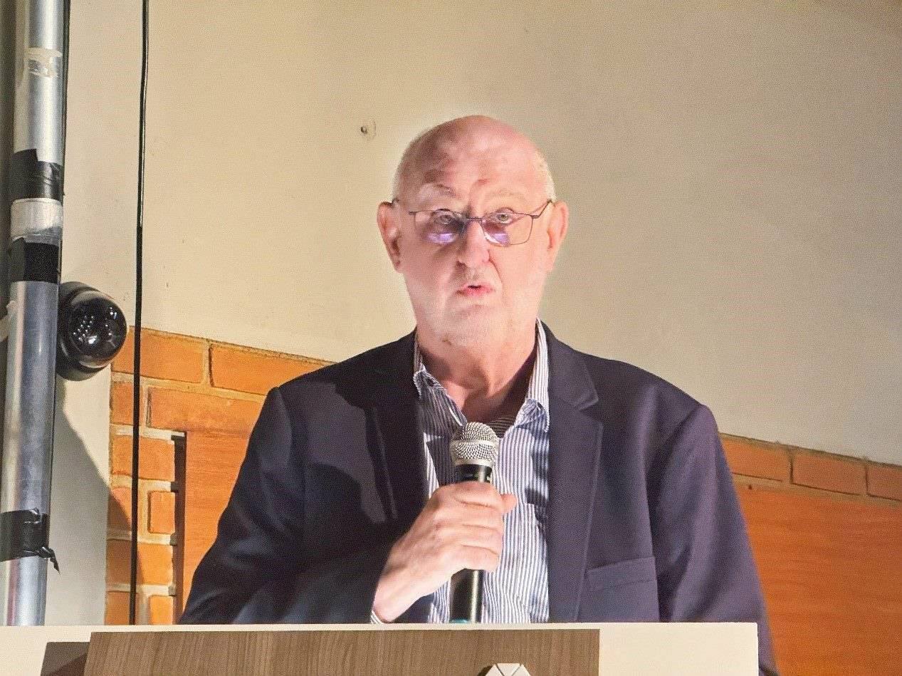 圣保羅州立大學(xué)孔子學(xué)院巴方院長保利諾在活動(dòng)中致辭。圣保羅州立大學(xué)孔子學(xué)院供圖