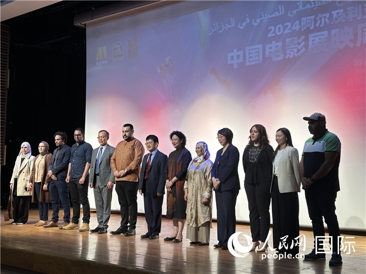 中阿兩國官員、電影行業(yè)從業(yè)者、媒體代表等出席開幕式 郝瑞敏攝