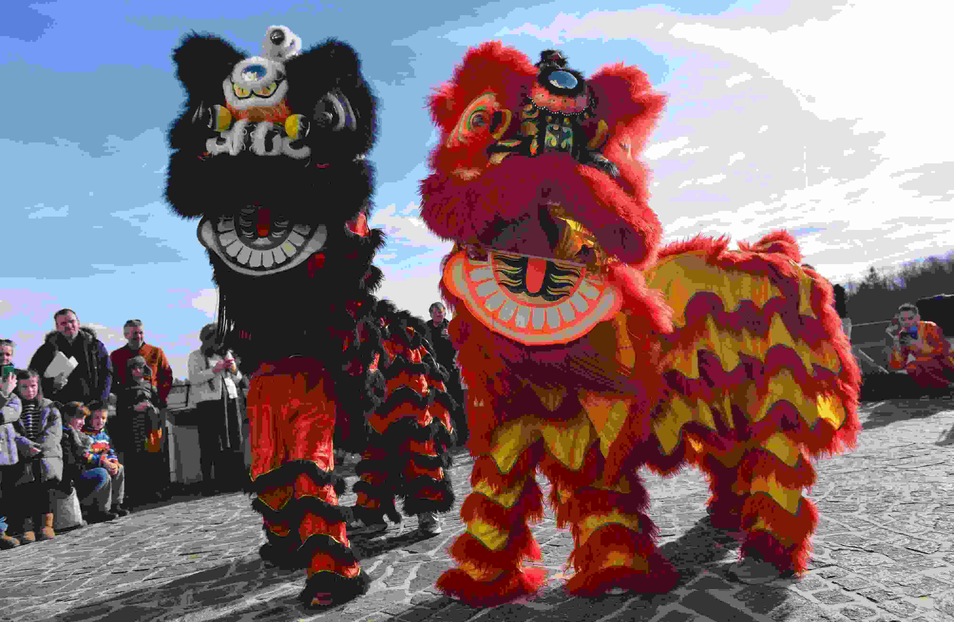 △當(dāng)?shù)貢r(shí)間2024年2月4日，克羅地亞克拉皮納，薩格勒布大學(xué)孔子學(xué)院舉辦一系列活動(dòng)，迎接中國(guó)農(nóng)歷龍年春節(jié)。