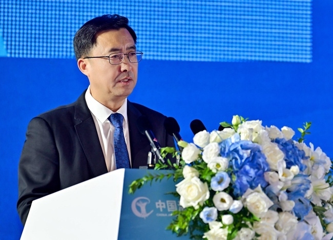 洋河股份黨委書記、董事長張聯(lián)東。受訪方供圖