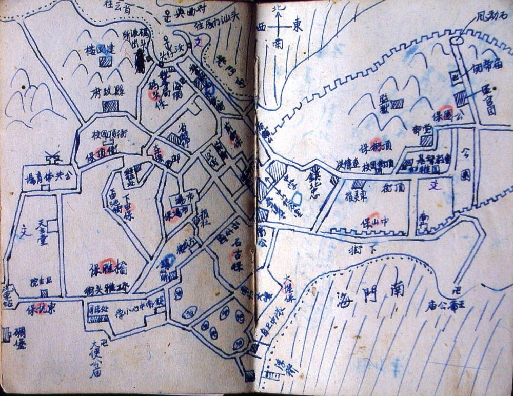 谷文昌在筆記本上繪制的東山建設(shè)規(guī)劃圖（資料照片）。