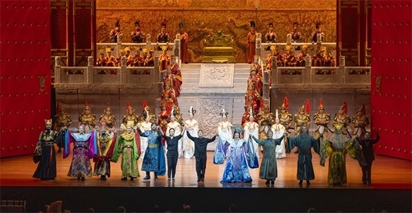 《圖蘭朵》演出劇照。何倫攝