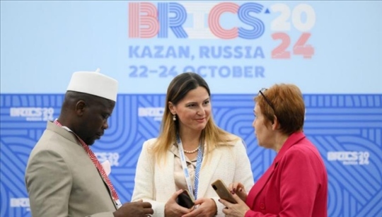 金磚國家領導人第十六次會晤期間，新聞記者在國際新聞中心工作