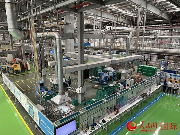 中企美的泰國(guó)工廠。人民網(wǎng)記者 簡(jiǎn)承淵攝