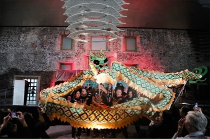 墨西哥華人社團(tuán)的舞龍舞獅表演。主辦方供圖