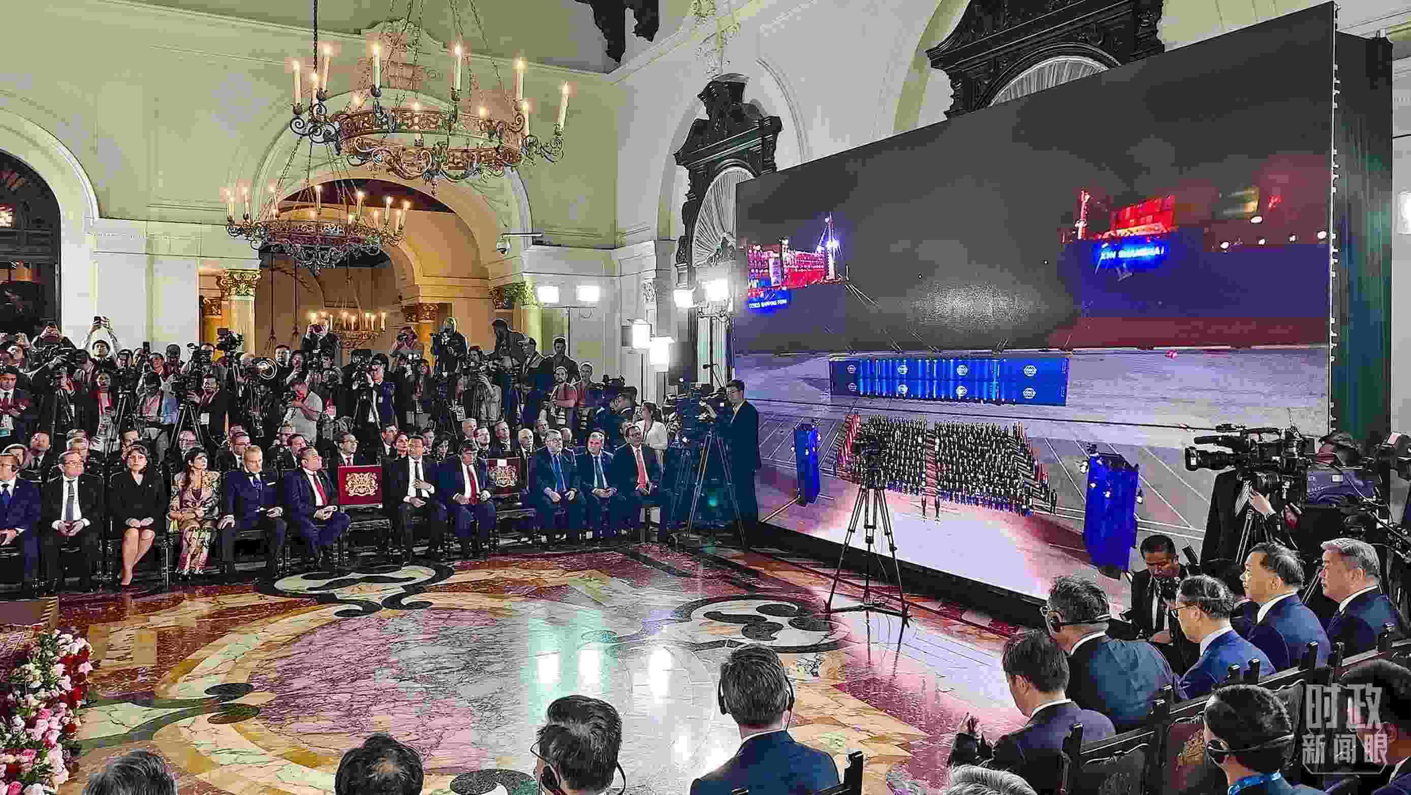 錢凱港開港儀式現(xiàn)場(chǎng)。（總臺(tái)央視記者韓銳拍攝）