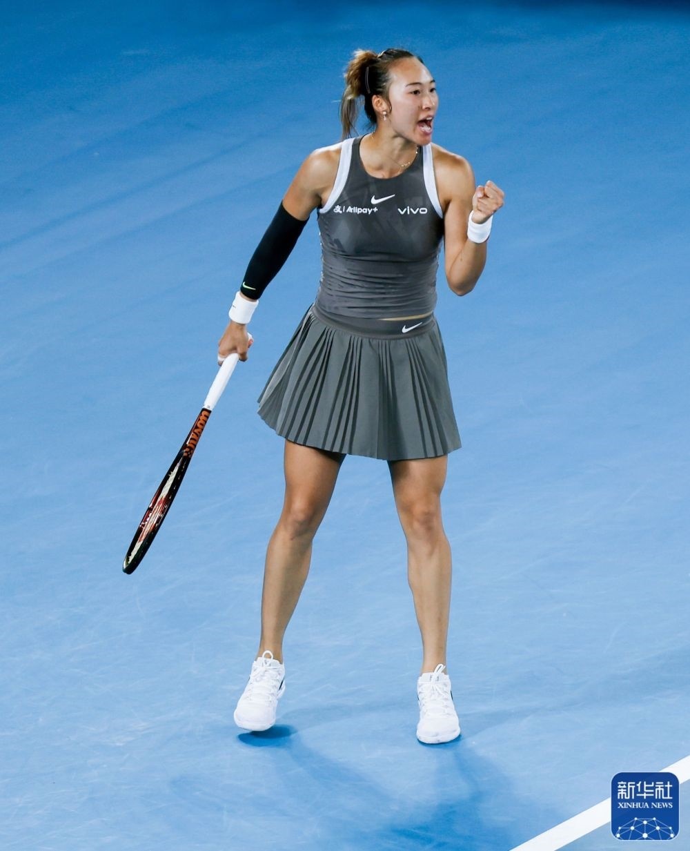 ↑鄭欽文在比賽中慶祝得分。新華社記者 馬平 攝