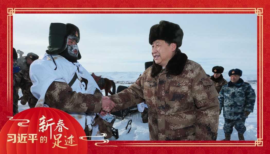 2014年1月26日，農歷新年前夕，習近平來到祖國邊疆的內蒙古阿爾山，迎風踏雪慰問在邊防線上巡邏執(zhí)勤的官兵。