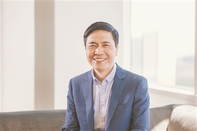 朱松純 全國(guó)政協(xié)委員、北京通用人工智能研究院院長(zhǎng)【代表委員連線】