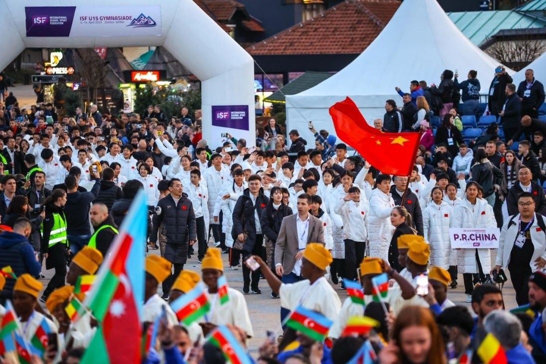 中國中學(xué)生體育代表團(tuán)在開幕式上入場。圖片來源：中國中學(xué)生體育代表團(tuán)